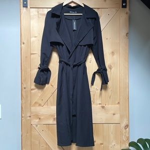 Pretty Little Thing Black Drapey Woven longline Trench Coat | Size 4